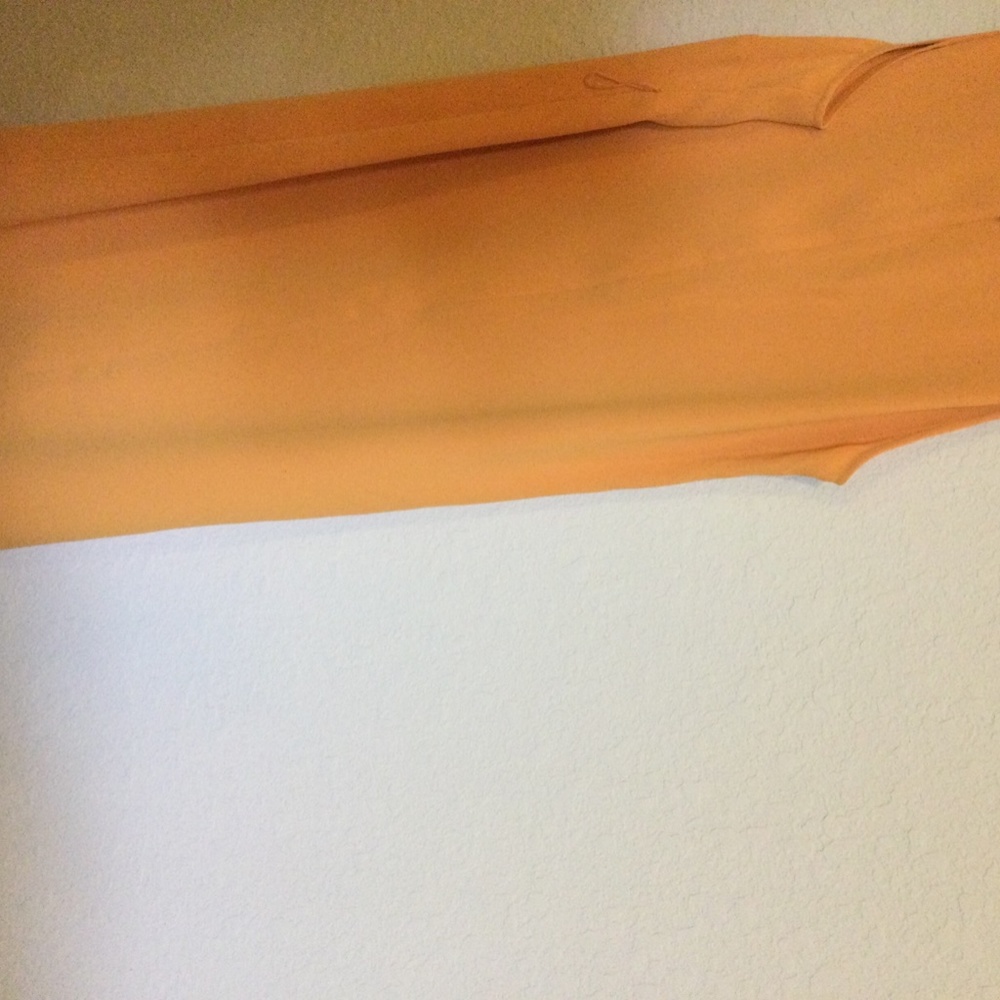Dress - Picture 5 of 7